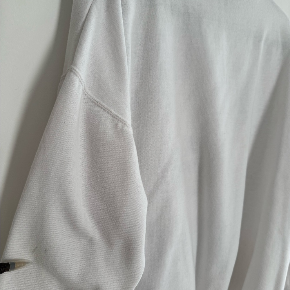 Forenza Vintage White Graphic Turtleneck Sweater - Picture 10 of 12